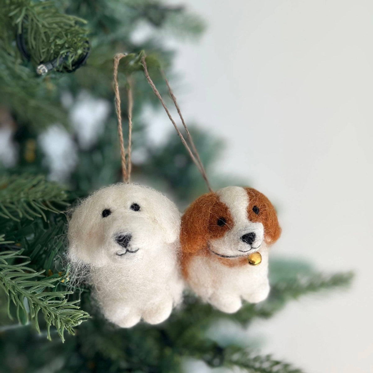 Felt Ornament - Cavalier King Charles Spaniel Dog: Without Hat