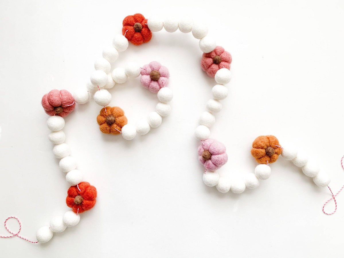 Pretty Pumpkin Felt Ball Garland