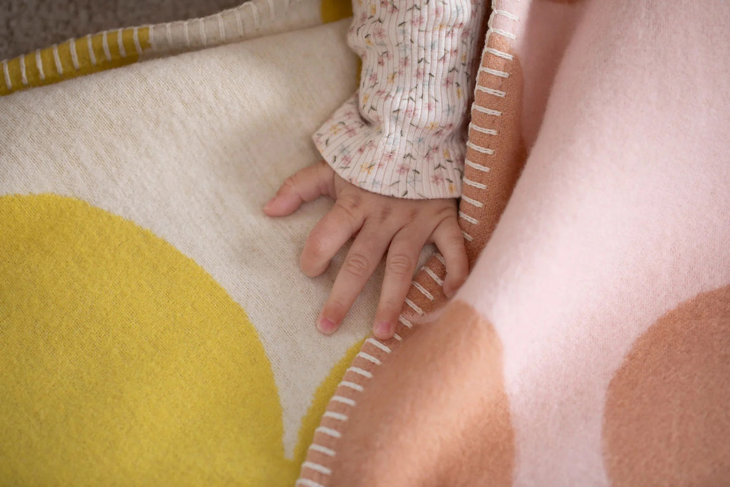 Lena Baby Blanket - Flowers - Yellow