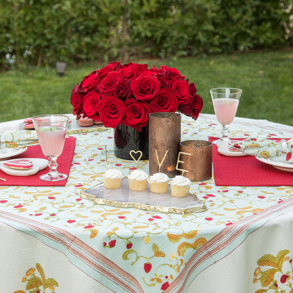 Strawberry Blue | French Tablecloths: 59" x 86"