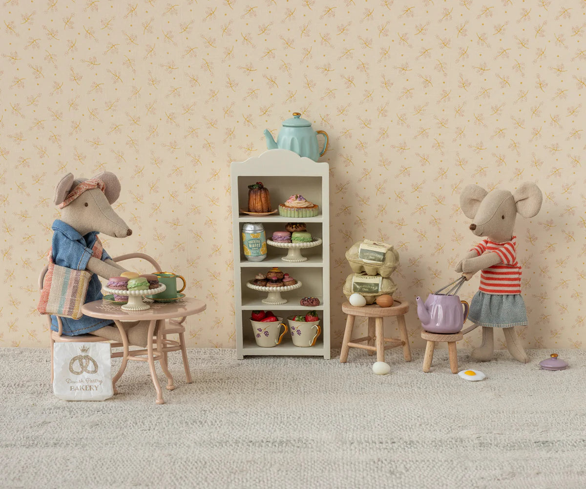 Café Set. Mouse, Pale Pink