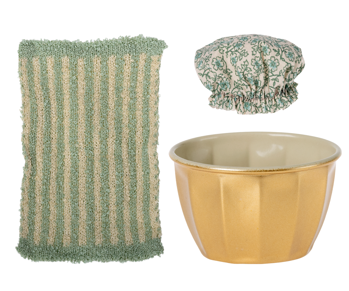 Mint Wellness Mouse Tub, Big Sister - Maileg