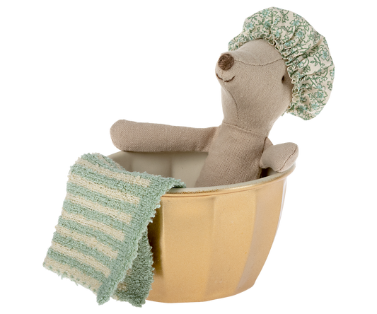 Mint Wellness Mouse Tub, Big Sister - Maileg