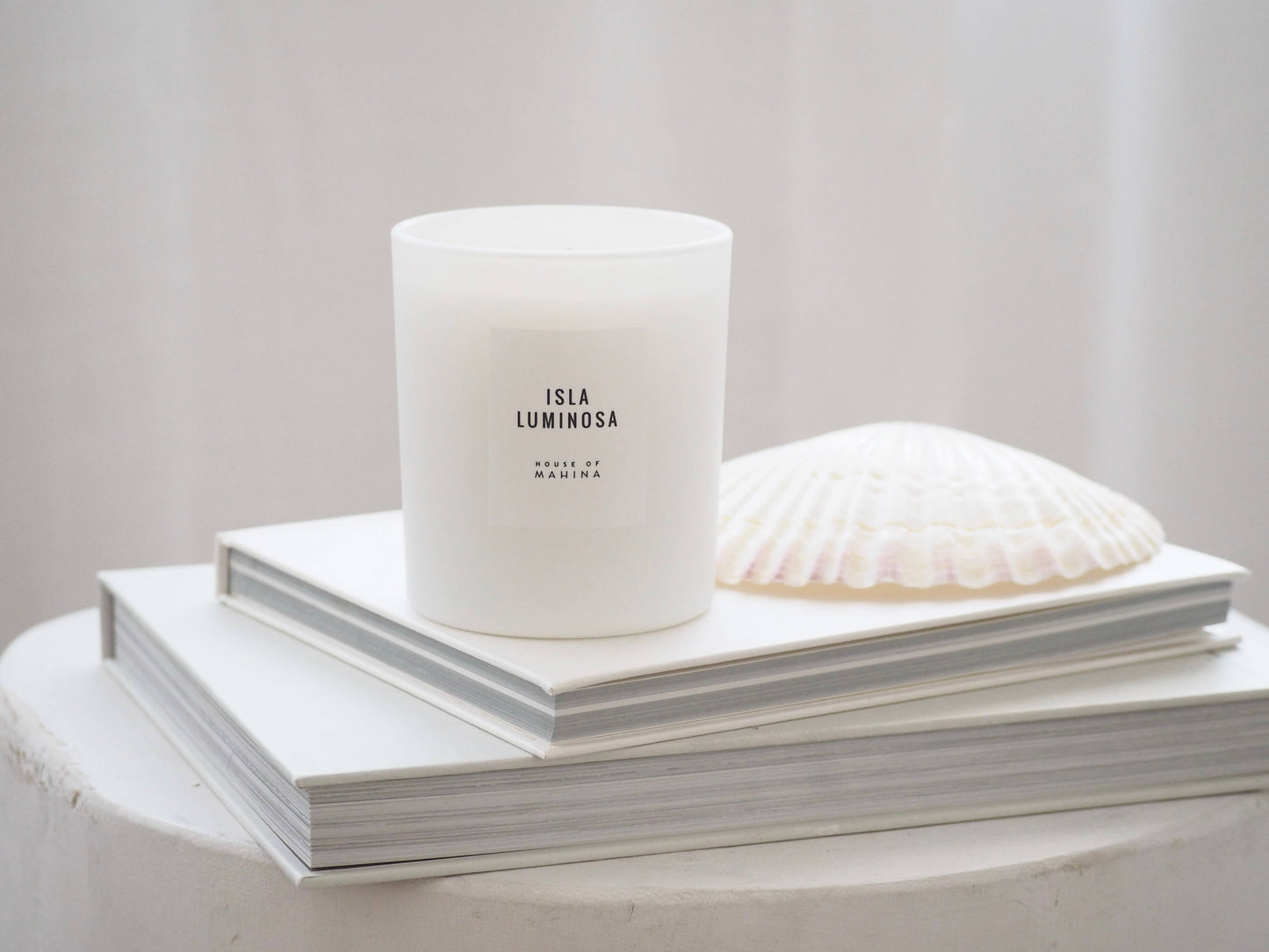 Isla Luminosa Classic Candle 12 oz