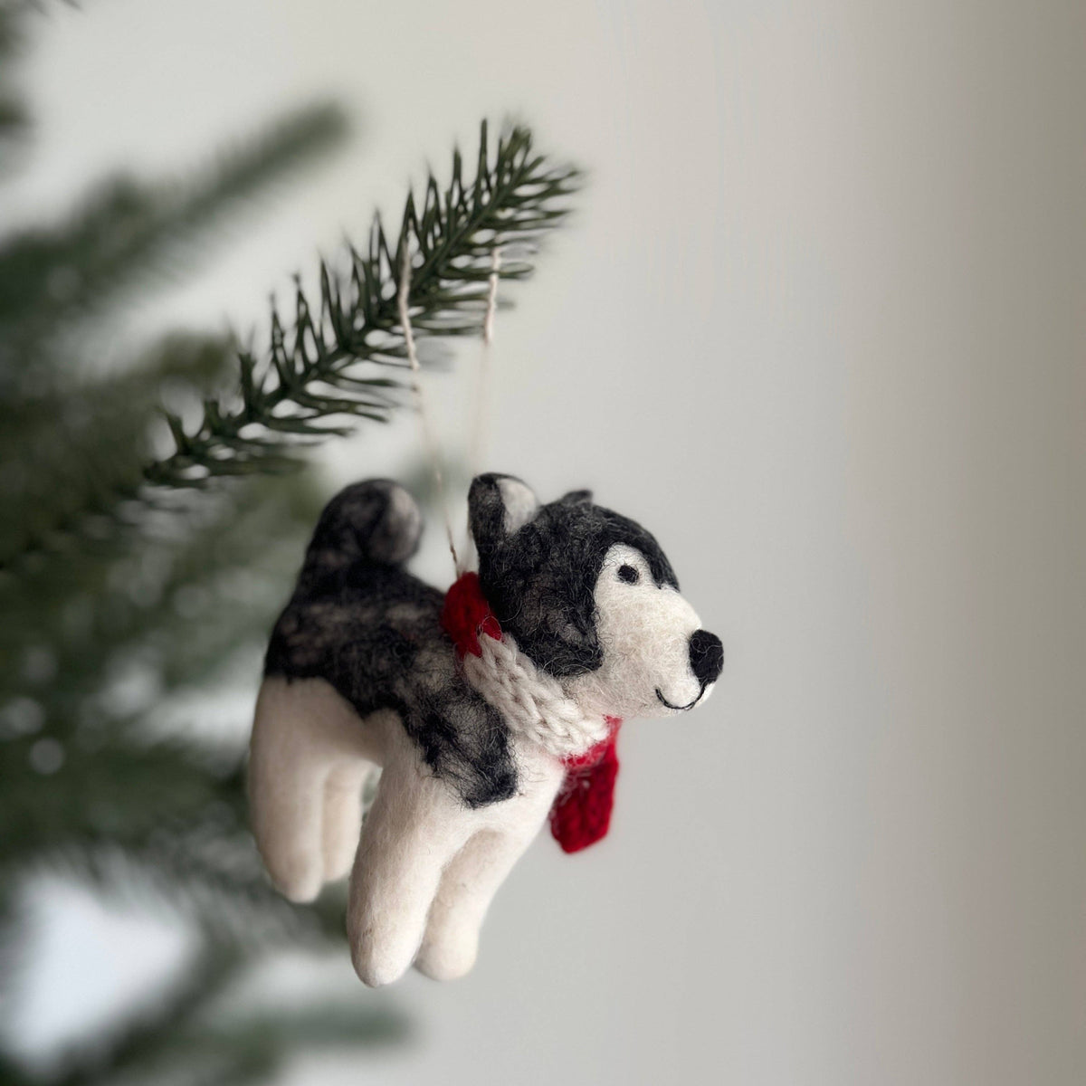 Husky Felt Ornament - Black
