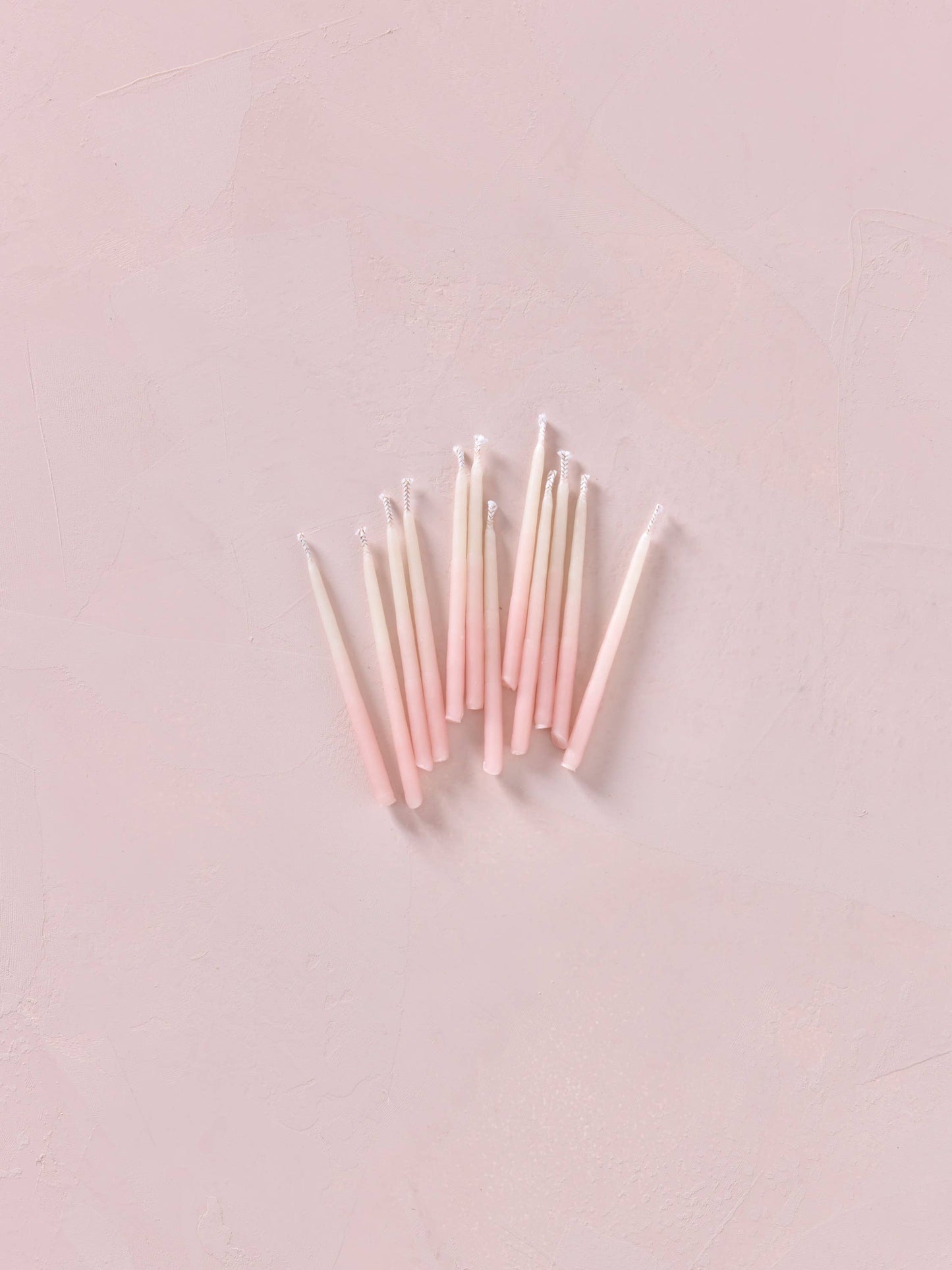 Hand-dipped Beeswax Birthday Candles | Pink Ombré : Pink Ombre