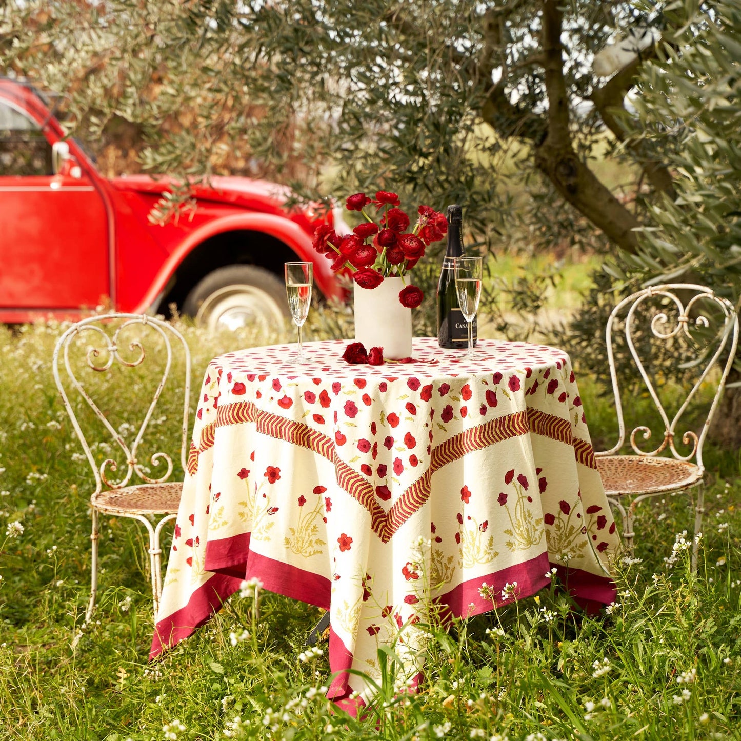 Poppies Red & Green French Tablecloth