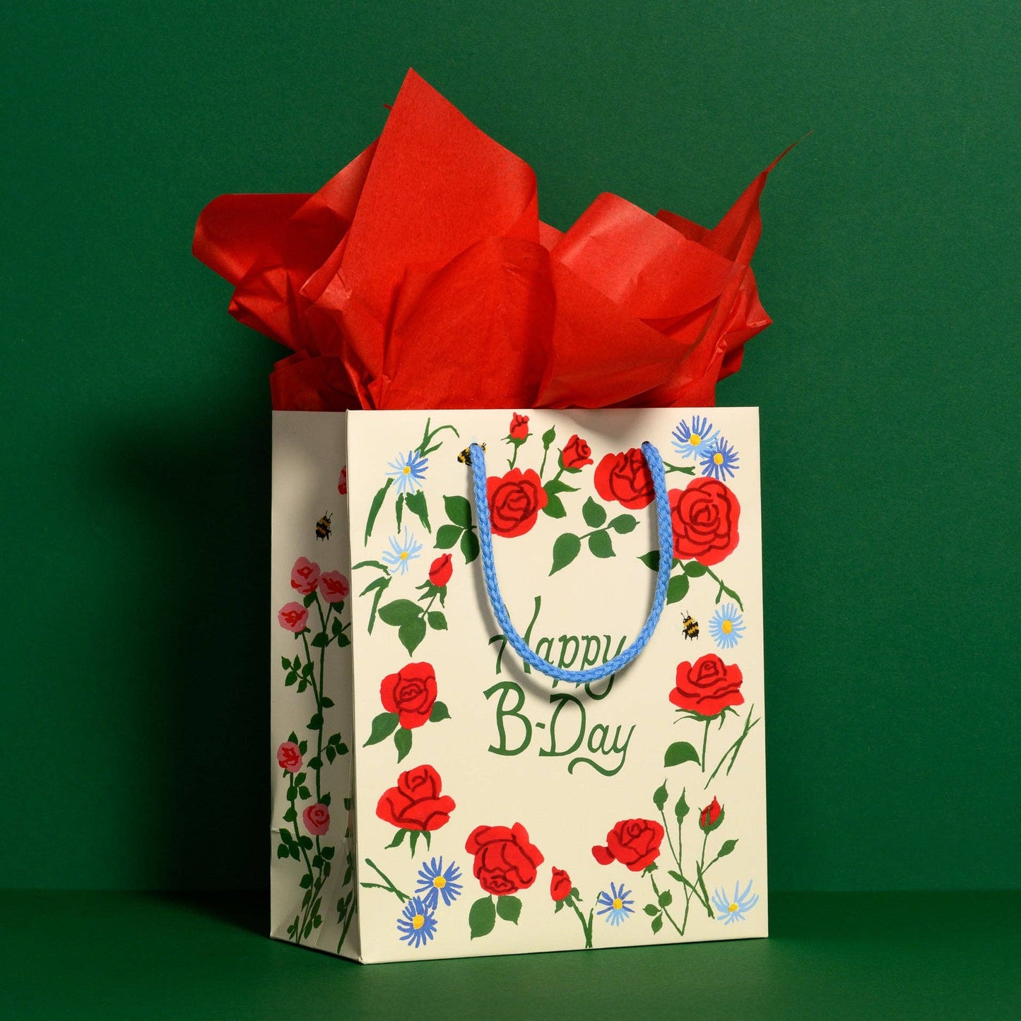 Red tissue paper: 8 Sheets