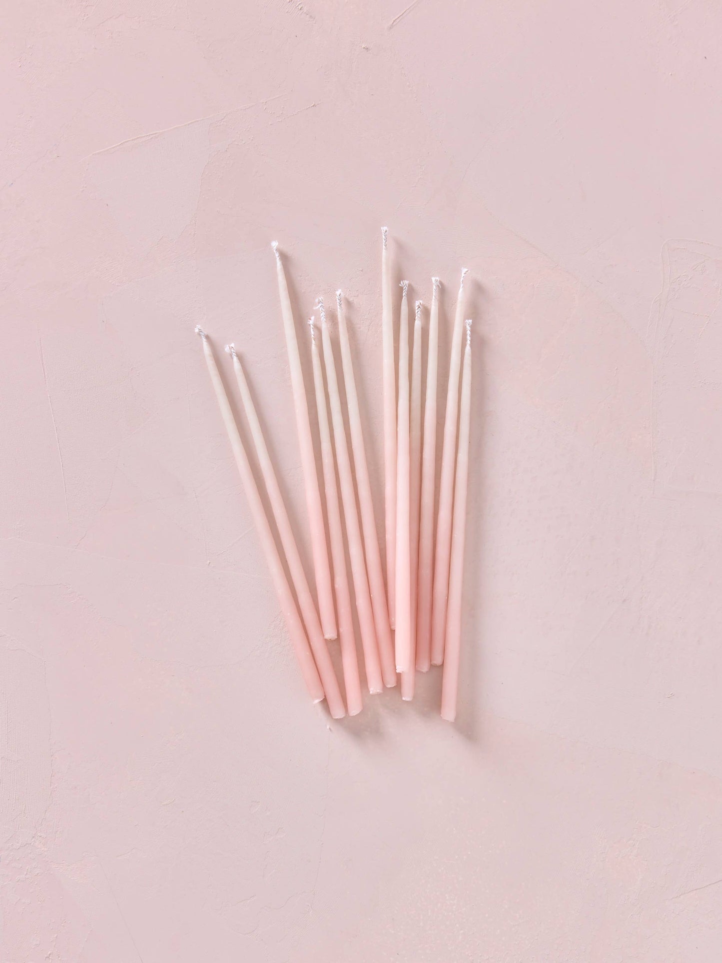 Hand-dipped Pure Beeswax Birthday Candles | Tall Pink Ombré : Pink Ombre