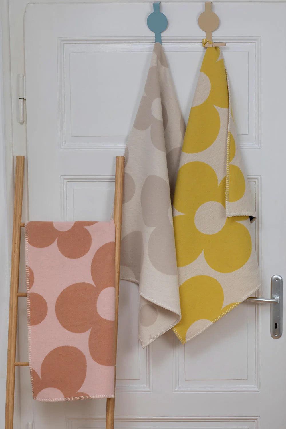 Lena Baby Blanket - Flowers - Yellow