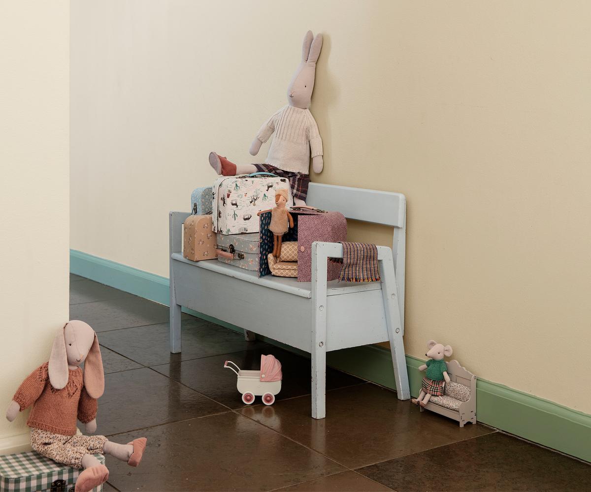 Bunny, Size 3 - Classic - Pants and knitted sweater