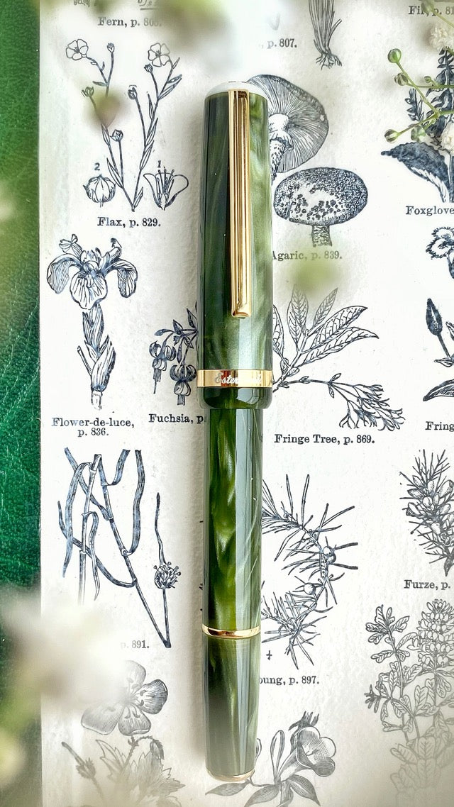 Esterbrook Jr Pocket Fountain Pen - Palm Green Gold Trim