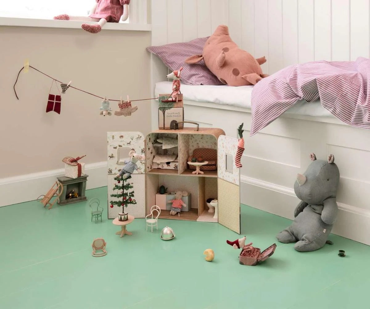SuitCasa Little Sister and Brother Mouse