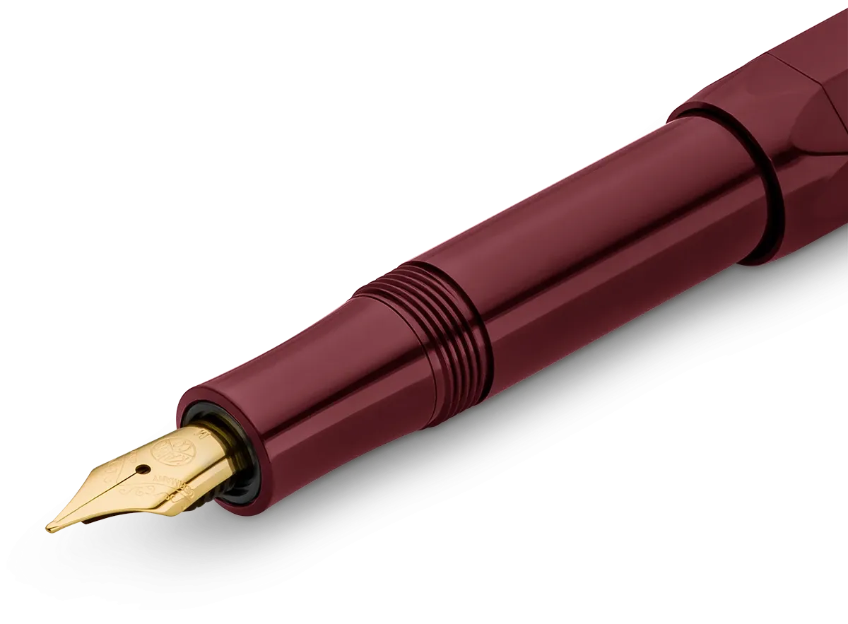 Classic Sport Fountain Pen Bordeaux M