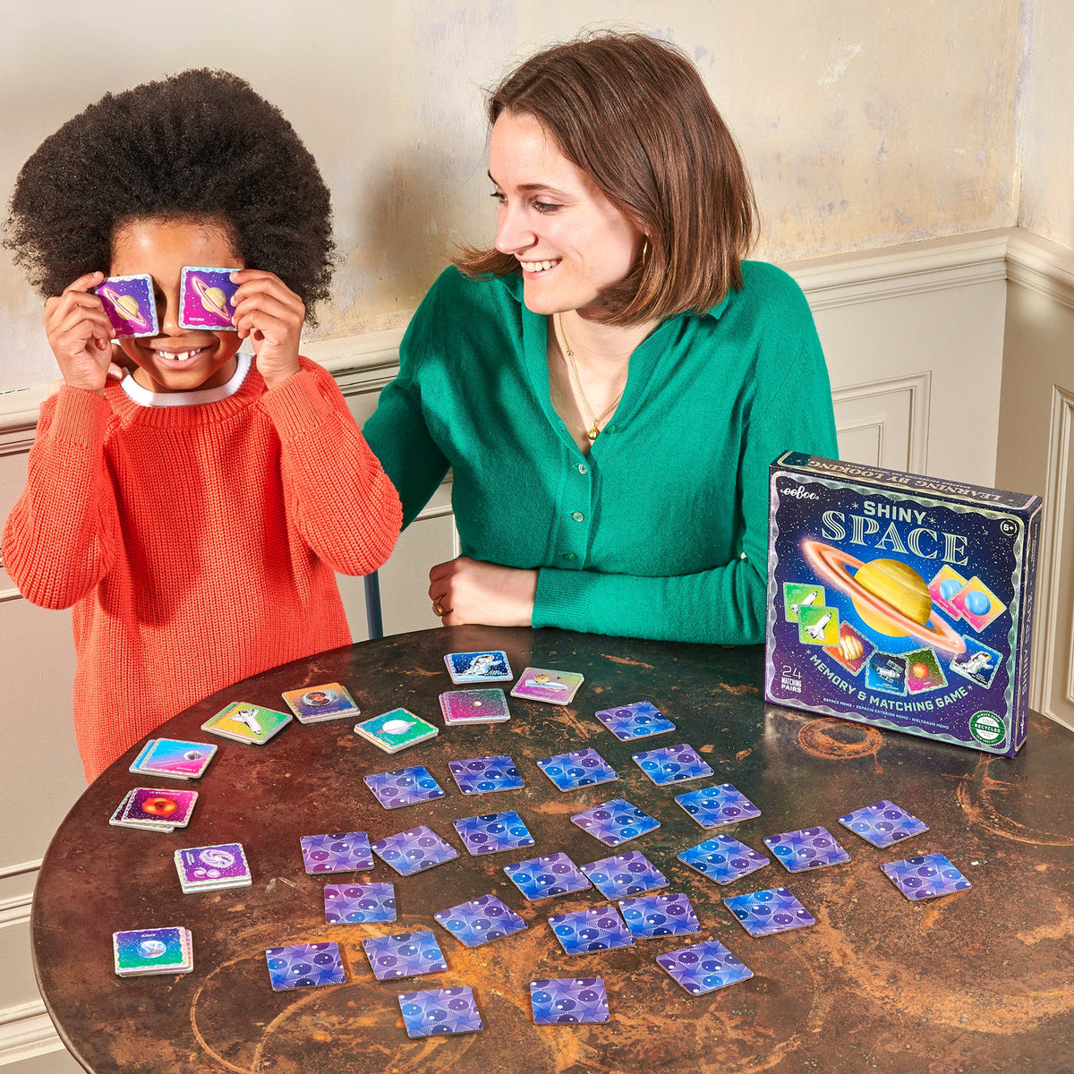 Space Shiny Matching Game - eeBo