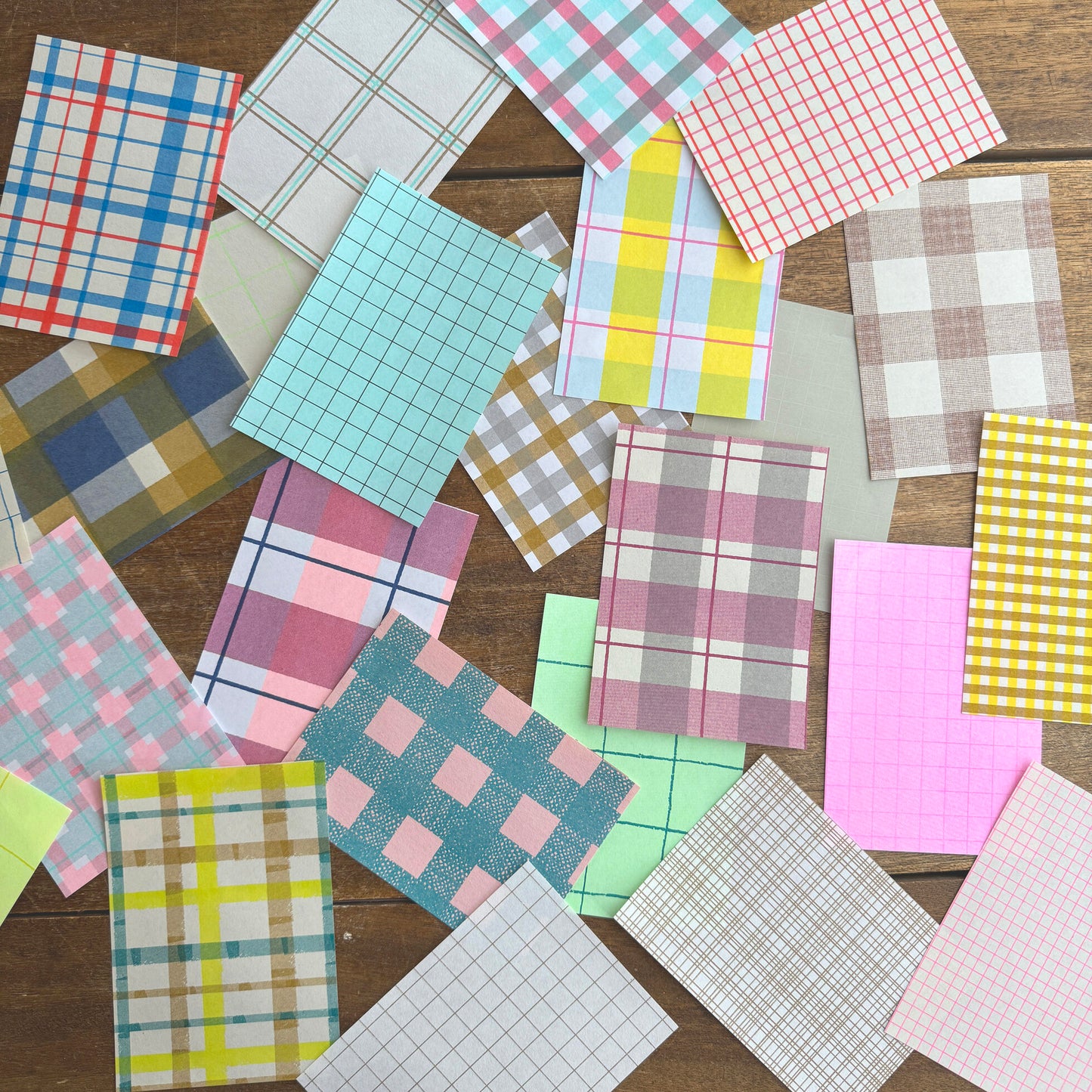 IROIRO Memo Pad Check - Medium
