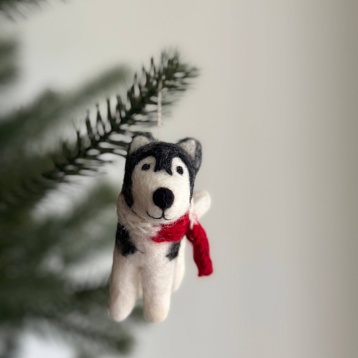 Husky Felt Ornament - Black