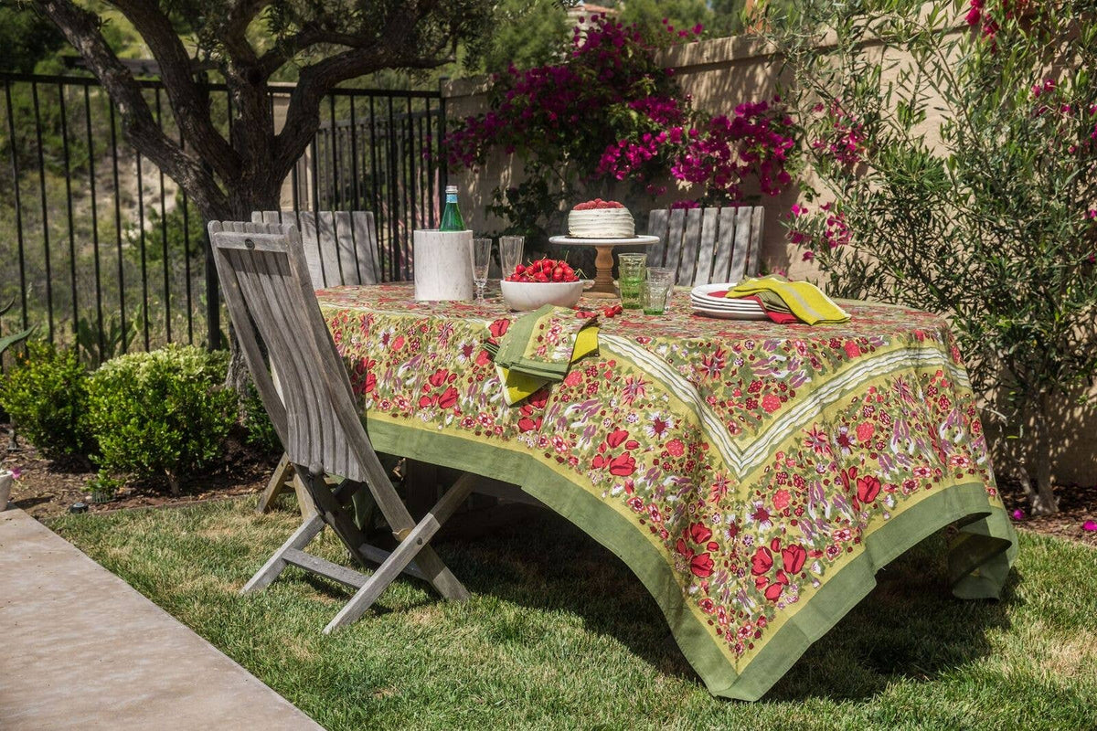 Jardin Red & Green Tablecloth
